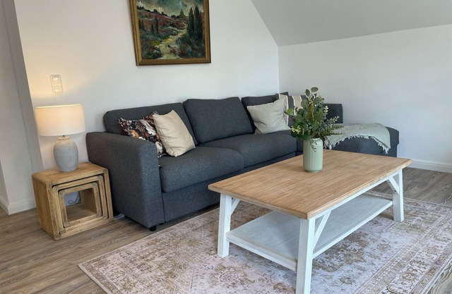 Hermine vacation apartment with far-reaching views of nature