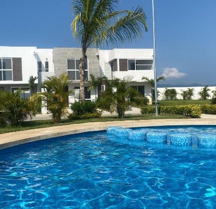 Hermosa casa en Acapulco con club de Playa.