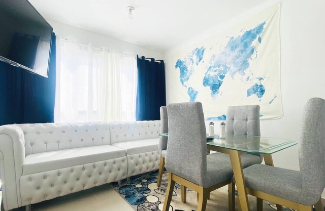 Hermoso apartamento de 3 habitaciones junto al mar