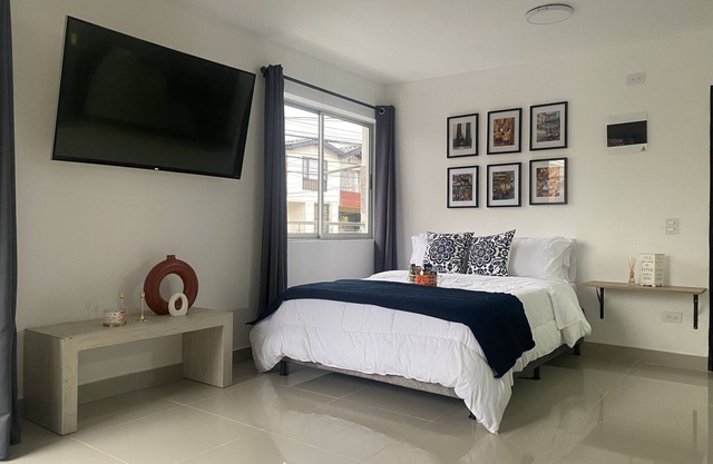 Hermoso Loft Cerca al Poblado 201