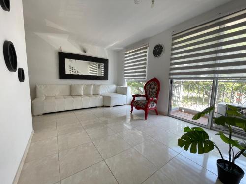 Hermoso y comodo apartamento con Aire acondicionado y parqueo privado en unidad residencial - Jamundi