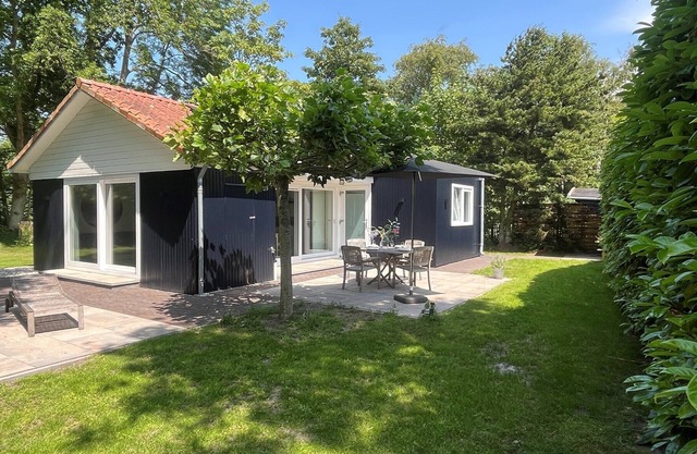 Het Ongerepte 18 bungalow with privacy near beach