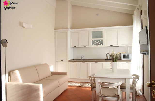 Hibiscus apartment | Garda Lake & Golf