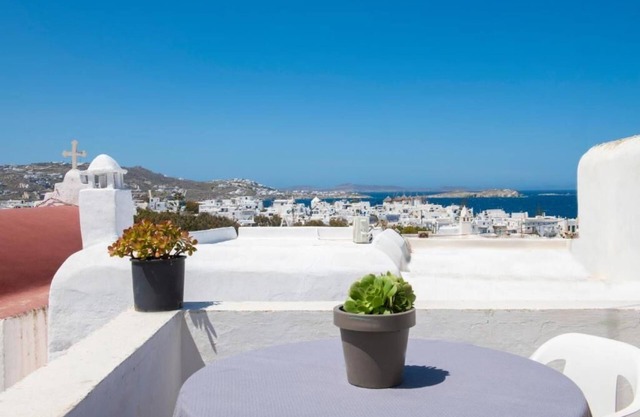 Hibiscus Rosa Mykonos Town Best Location