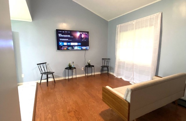 Hidden 4BR Oasis