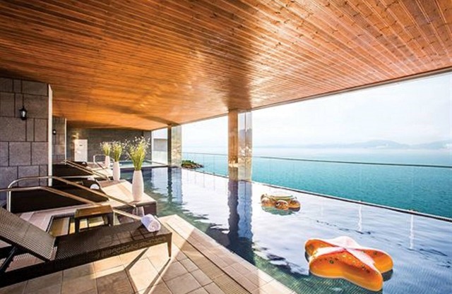 Hidden Bay Hotel