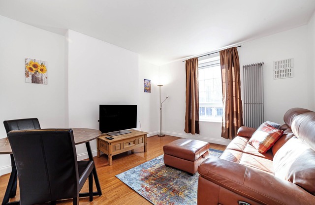 Hidden Gem 1BR flat in Canary Wharf