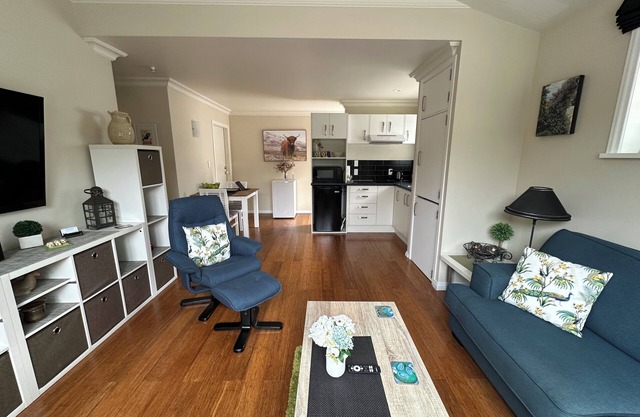Hidden Gem - Bed & Breakfast