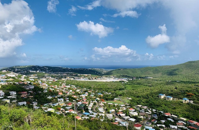 Hidden Gem with Great Views and Ample Parking