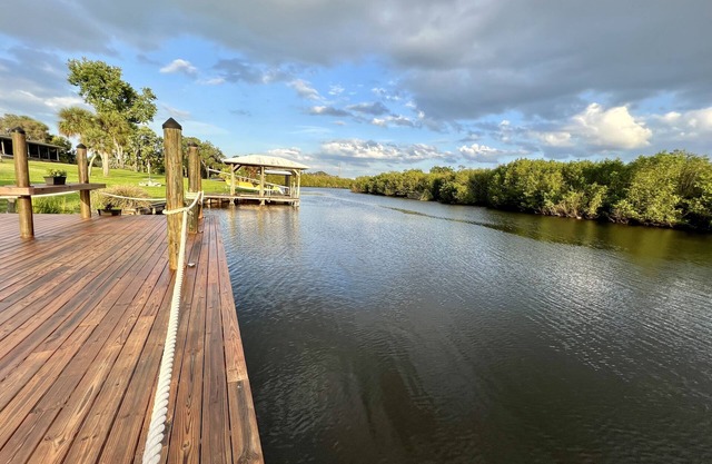 Hidden River Estate on the Eau Gallie River!