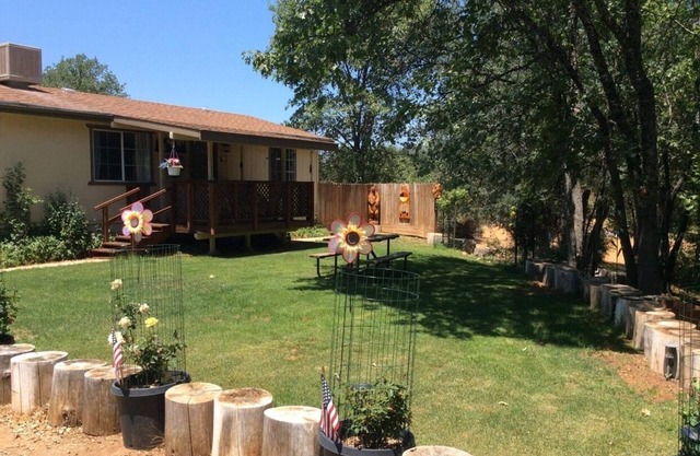 Hidden Treasure on the way to Yosemite Valley full of Native American History