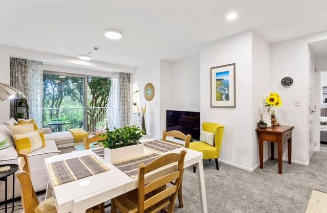 Hideaway Apartment with Pool & Free Parking