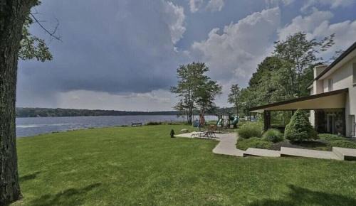 Hideaway - LakeHouse/spa/dock/