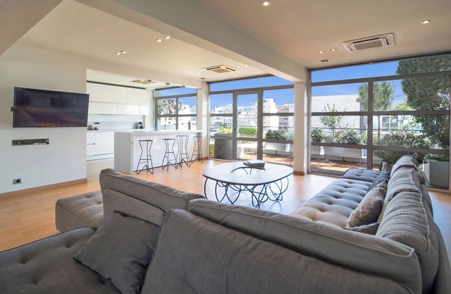 Hidesign Athens Art Loft Penthouse with Acropolis view