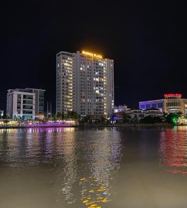 High-class apartment with beautiful river view