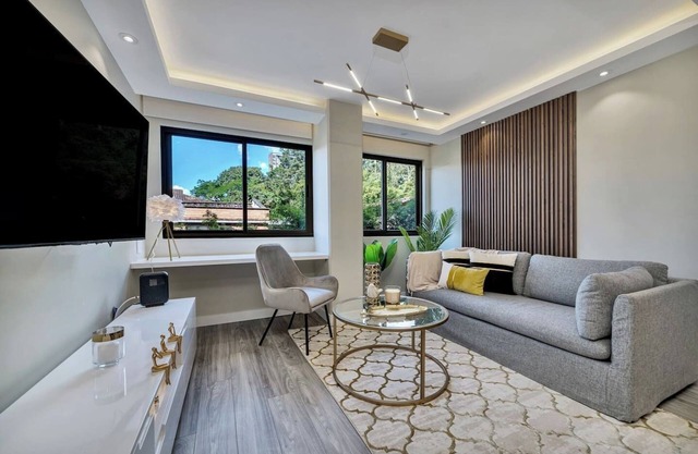 High End Apartment 1 BD 1 BA Views Ac Malls