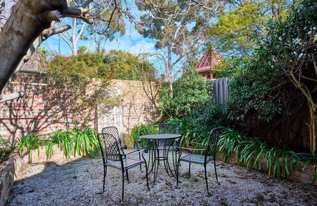 High End North Melbourne Retreat