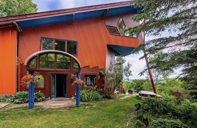 HIGH HAVEN - A magical Vermont getaway for the whole family...