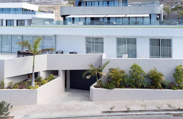 High Luxury Villa Martina, ABAMA