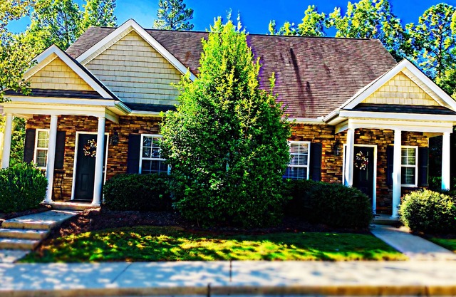 High Point 301 2BR/2BA Condo Near University of Georgia Football & DT Athens GA