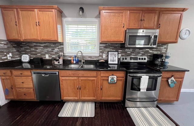 High Springs Retreat 2 Walking distance to Downtown