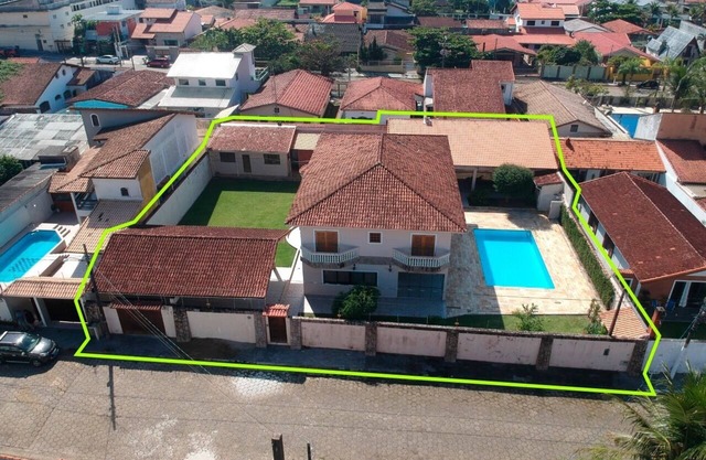 HIGH STANDARD, 6 SUITES WITH AIR CONDIC, LARGE POOL, PRIVILEGED LOCATION