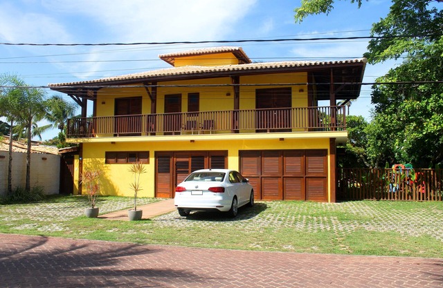 High Standard House with Pool, Barbecue and Playground