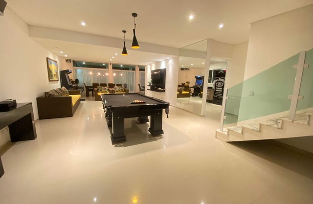 High standard house in Maresias, - 34 people Weekday specials