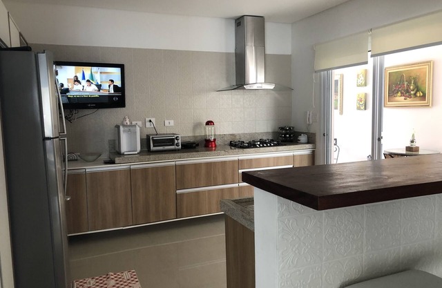 HIGH STANDARD HOUSE