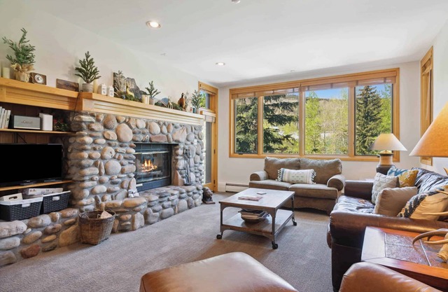 Highlands Lodge 205 - 3 Bedroom Residence