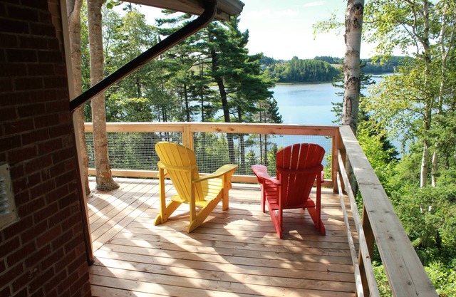 Highview Three Season Cottage - as low as 229CAD/nt - 3 Bed, 1 Bath