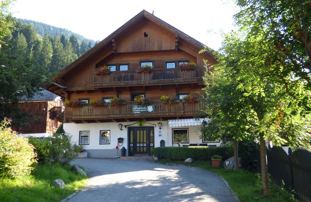 Hiking, outdoor activity and fishing are the highlights of the Village Inn