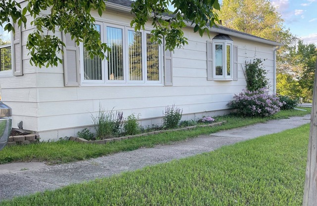 Hill Cottage