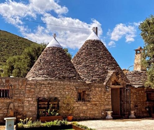 Hill Trull - Typical Apulian House