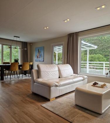 Hillfront 60 Rooms