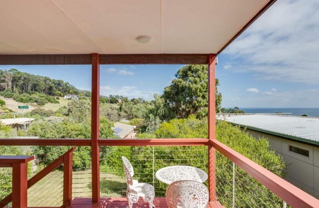 Hillside Haven by the Sea