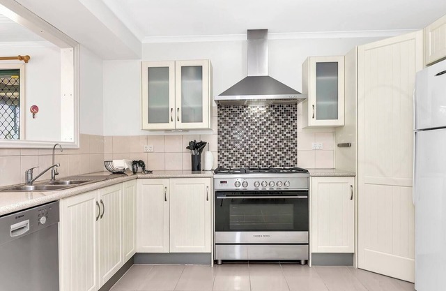 Hillside Hideaway Family Home Near Victor Harbor
