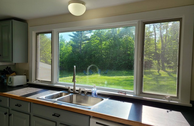 Hillside home minutes to Center Sandwich and Moultonboro. Single floor living.