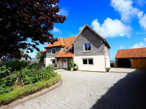 Hilltop House