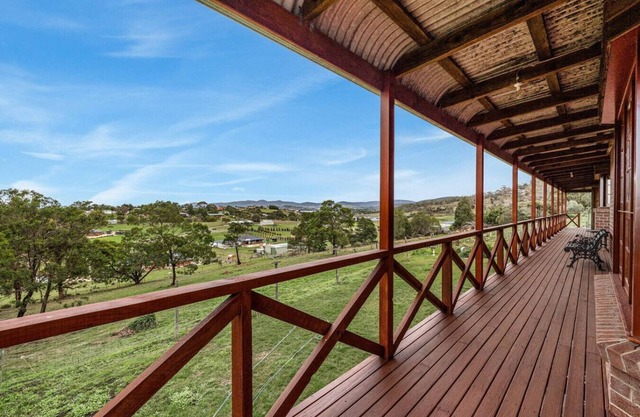 Hilltop Retreat, Water Views