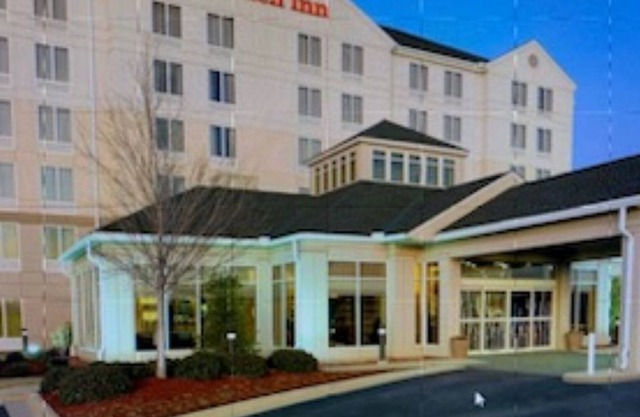Hilton Garden Inn is a 10 minute drive from the University of Alabama