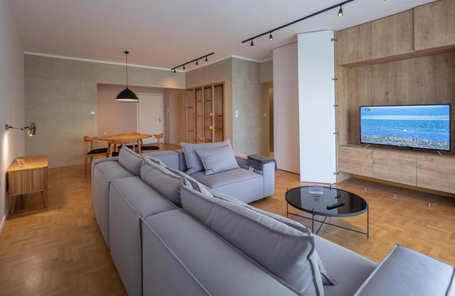 Hippocrates - Faliro deluxe apartment