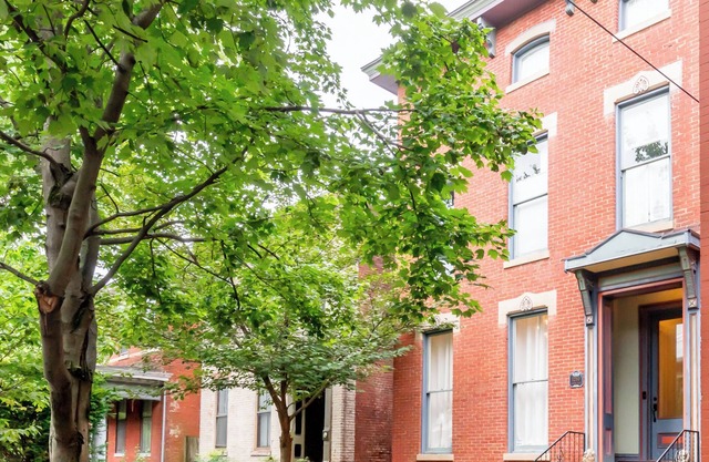 Historic 4 BR 3-1/2 BA Brick Home Old Louisville | Near Downtown Expo Derby UL