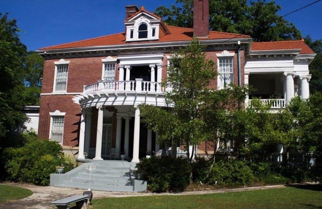 Historic Brentwood