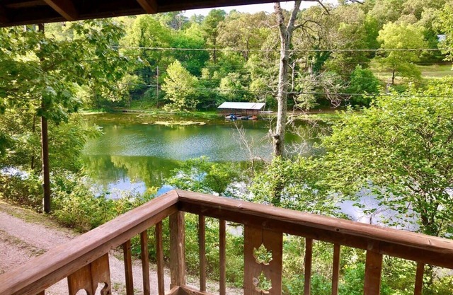 Historic Cabin + Peaceful + Waterside + Patio
