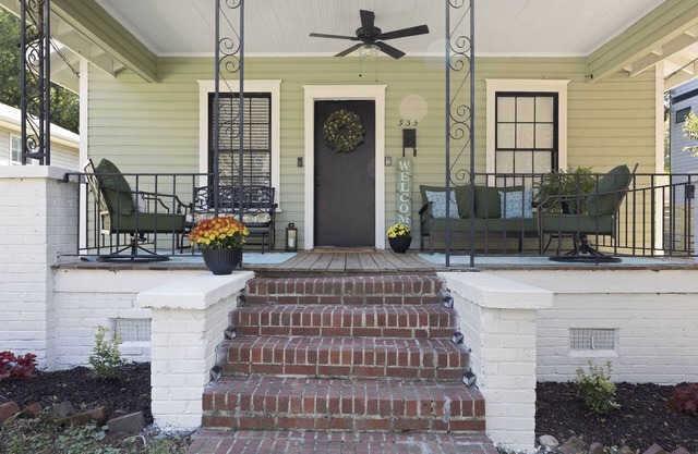Historic Cherry Bungalow -Midtown less than 1 mile from City Center