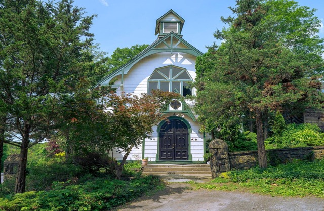 Historic Church Home in Woodstock/Saugerties