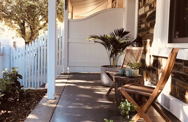 Historic cottage by Glenelg Beach