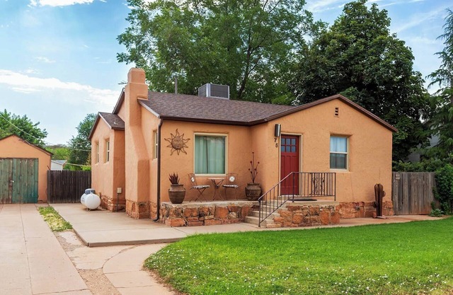 Historic Family Home in Kanab, Utah. Pets Okay!