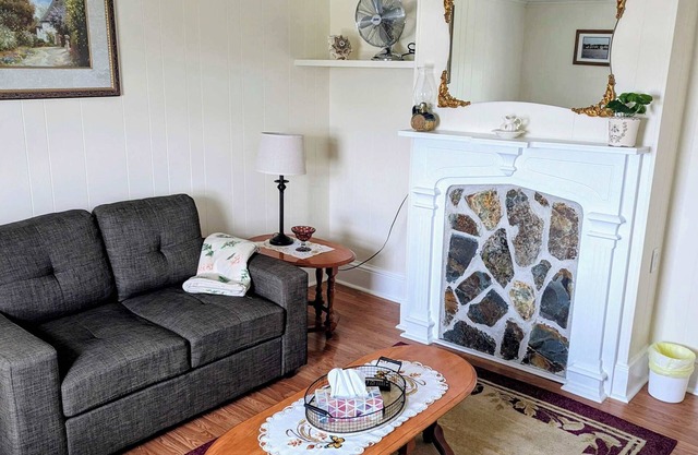 Historic Hillside Vacation Home